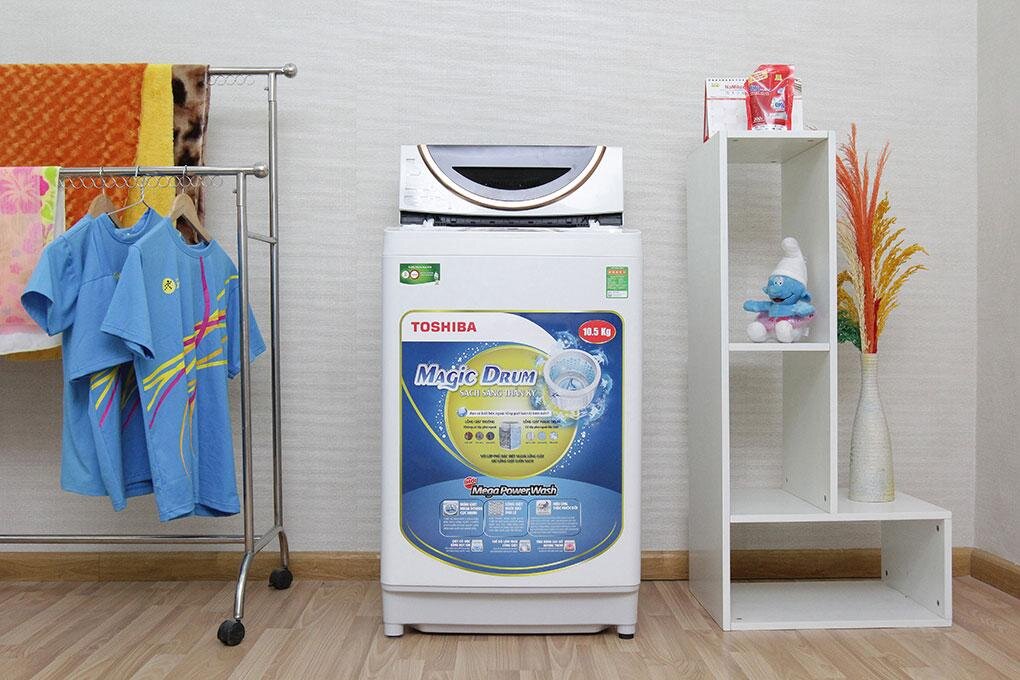 Thiết kế nhỏ gọn của máy giặt lồng đứng Toshiba AW-UH1150GV 10,5kg