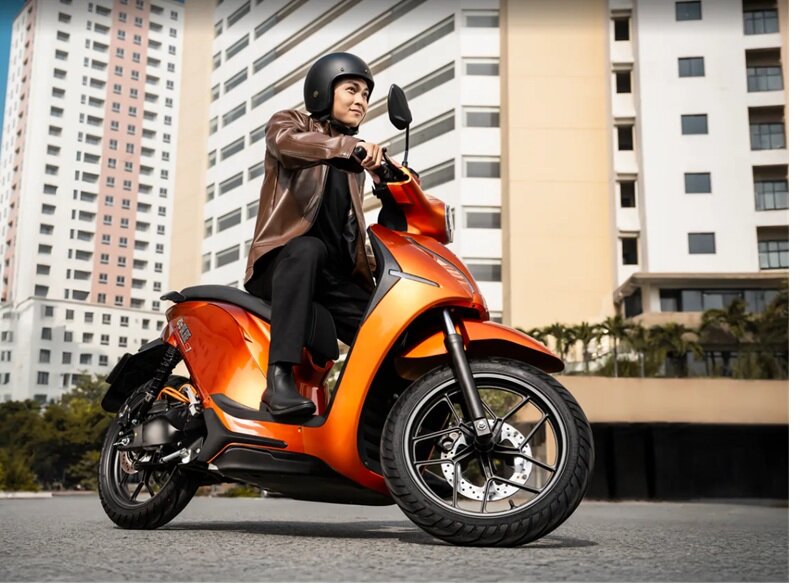 Loạt xe máy điện có tốc độ nhanh nhất đang bán tại Việt Nam