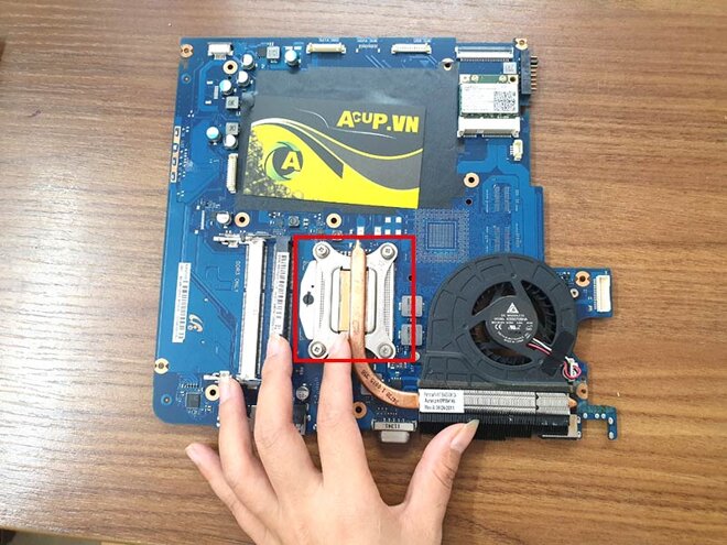 Thay Card màn hình laptop Asus hết bao nhiêu tiền?