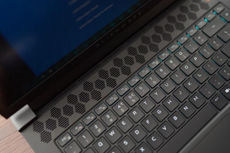 laptop Dell Alienware M15 R6