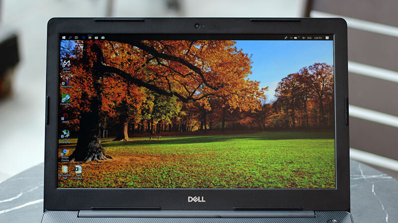 Màn hình của Dell Inspiron 3580 có khả năng tái tạo màu ấn tượng