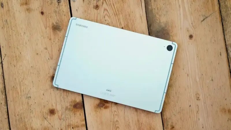 Viên pin 8000 mAh cho phép Samsung Galaxy Tab S9 FE đồng hành cùng chủ sở hữu cả ngày dài