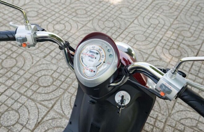 Xe tay ga 50cc SYM Elite