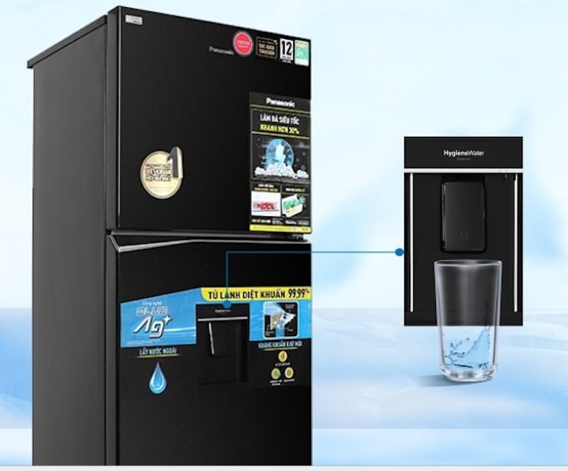 Tủ lạnh Panasonic Inverter 366 lít NR-TL381GPKV có thể lấy nước lạnh bên ngoài 