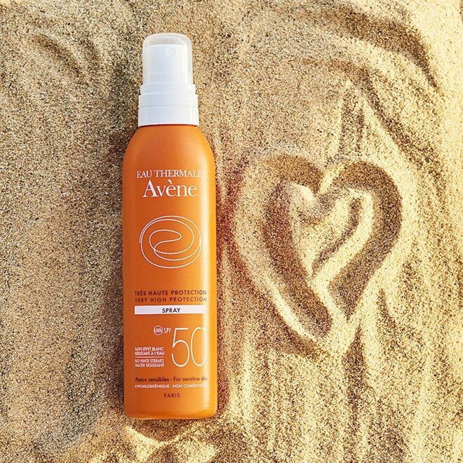 Xịt chống nắng Avene Very High Protection Spray SPF 50