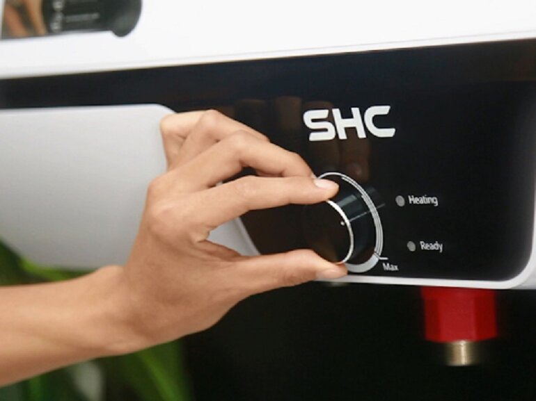 5 lý do tại sao nên mua máy nước nóng Shc 20nl Luxury