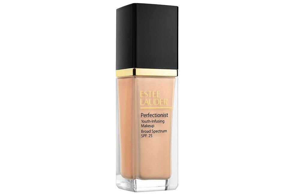 Kem nền Estée Lauder Perfectionist Youth-Infusing Serum Makeup SPF 25