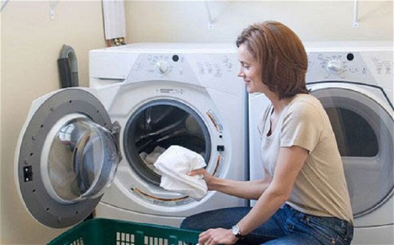 Vệ sinh máy máy giặt Electrolux