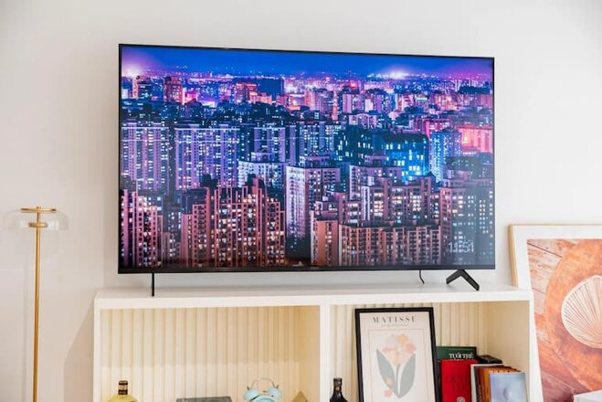 Giá Google tivi 50 inch Sony KD-X85K chỉ còn 10 triệu có nên mua không?