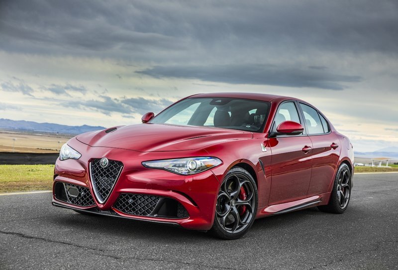 Xe ô tô Alfa Romeo Giulia