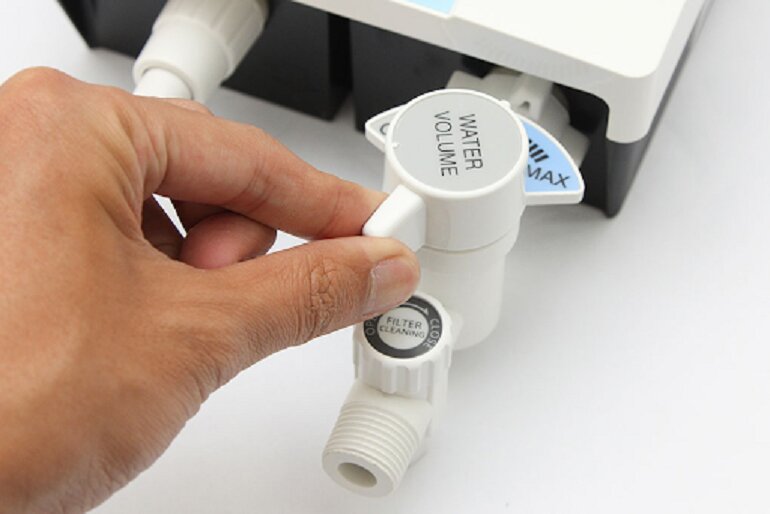 Hướng dẫn vệ sinh bình nước nóng Panasonic Dh-4us1vw tại nhà