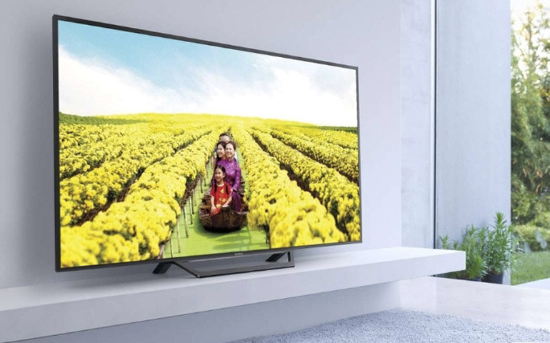 Đánh giá nhanh smart tivi Sony 49W660E: Một không gian giải trí tuyệt vời cho gia đình bạn