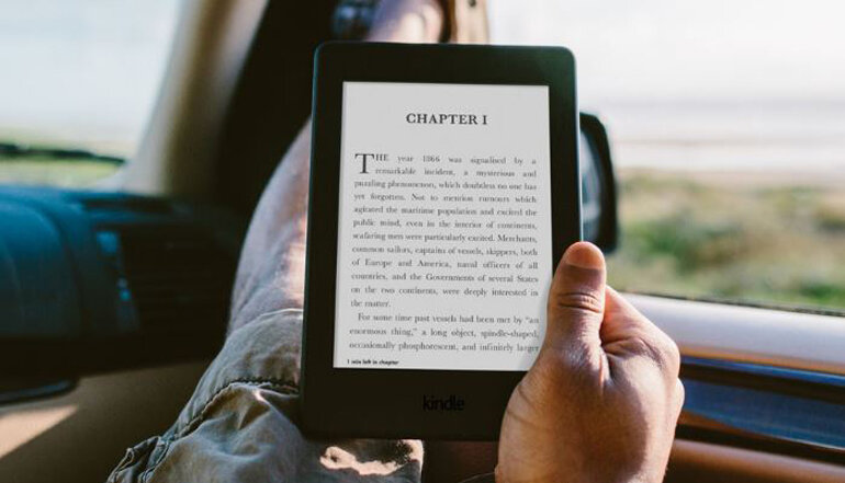 Máy đọc sách Amazon Kindle Paperwhite 2017 giá bao nhiêu ?