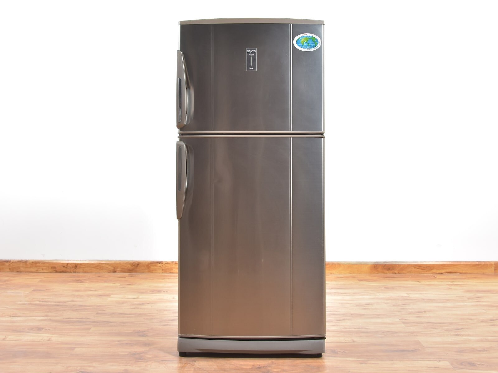 Tủ lạnh Sanyo 270 lít 
