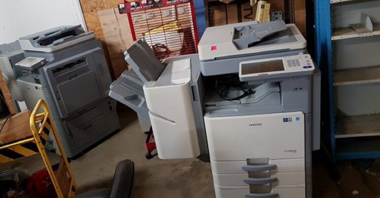 Máy photocopy văn phòng đã qua sử dụng.