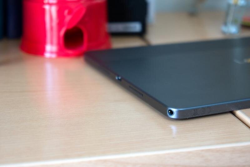 Lenovo Idea Tab: Kết hợp hoàn hảo giữa đơn giản và hiệu quả, có kèm bút cảm ứng