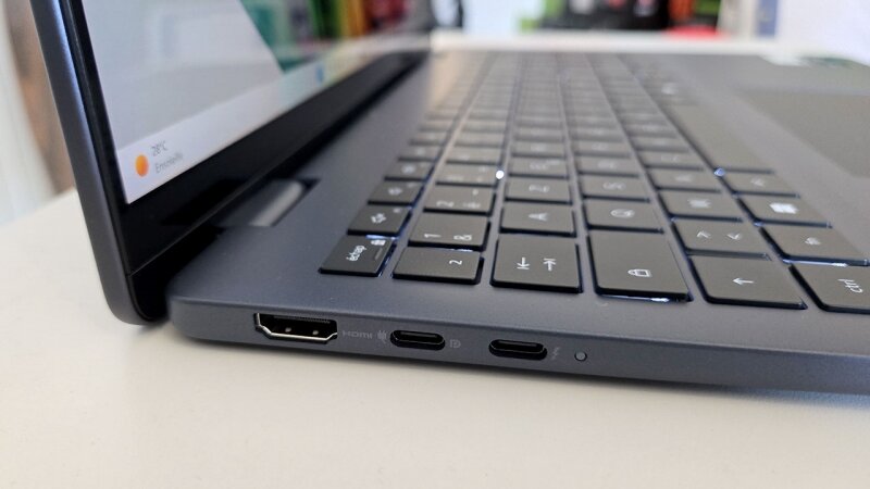 Dell 16 Plus 2 trong 1: Một lựa chọn tốt, nhưng vẫn thiếu một chút