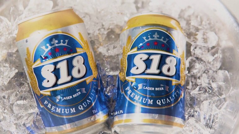 Bia S18 Blue (còn gọi là Ngọc Bích)