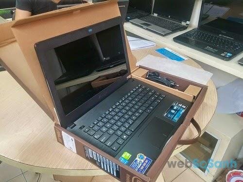 Kiểm tra tổng thể bề ngoài của laptop