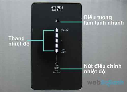 bảng điều khiển ngoải của tủ lạnh Electrolux EBE3500MG