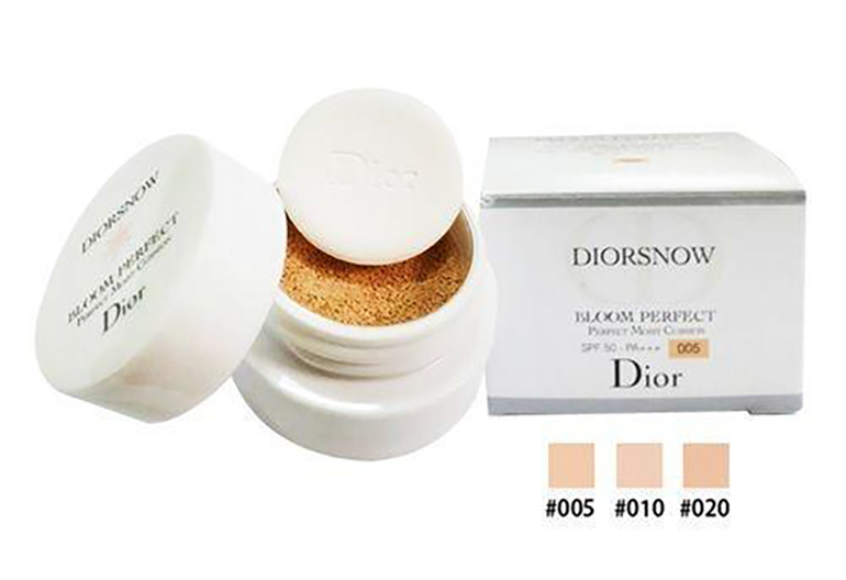 Diorsnow Bloom Perfect Brightening Perfect Moist Cushion SPF50 PA