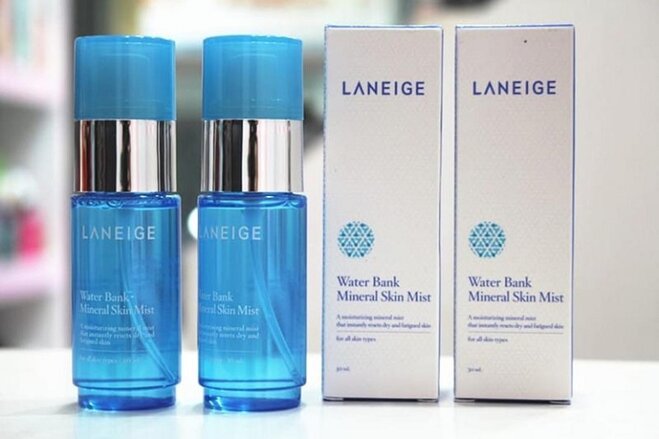 Xịt khoáng Laneige Water Bank Mineral Skin Mist