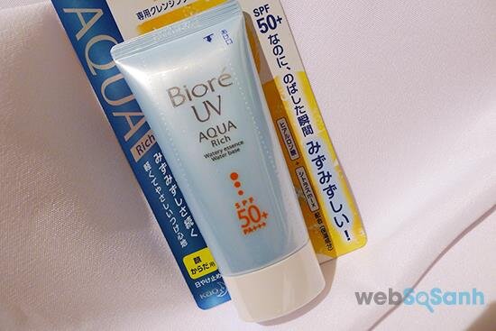 review kem chống nắng Biore UV aqua rich watery essence