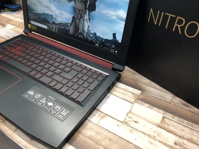 Laptop gaming Acer Nitro 5 