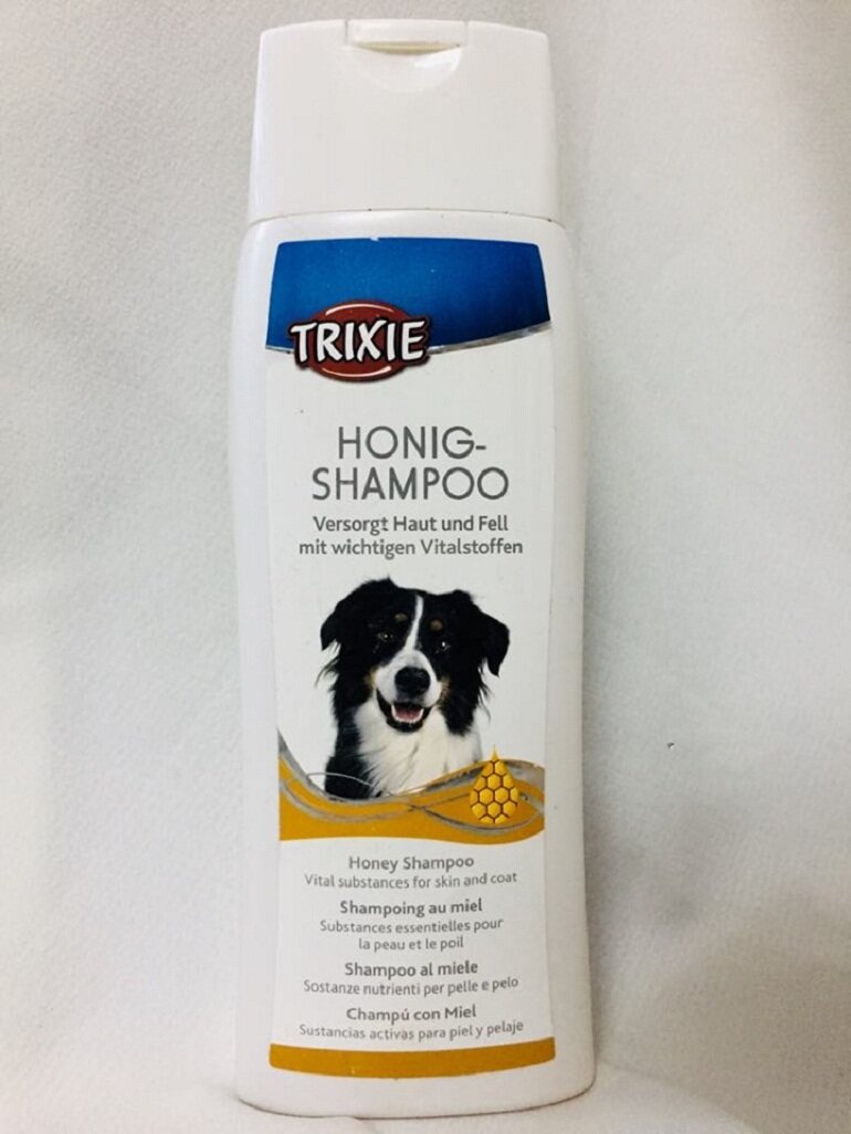 Trixie anti-shedding shampoo for dogs