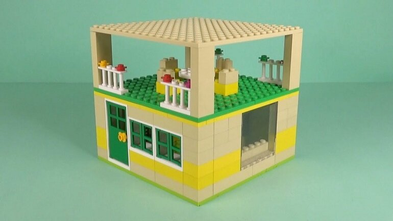 Lego House