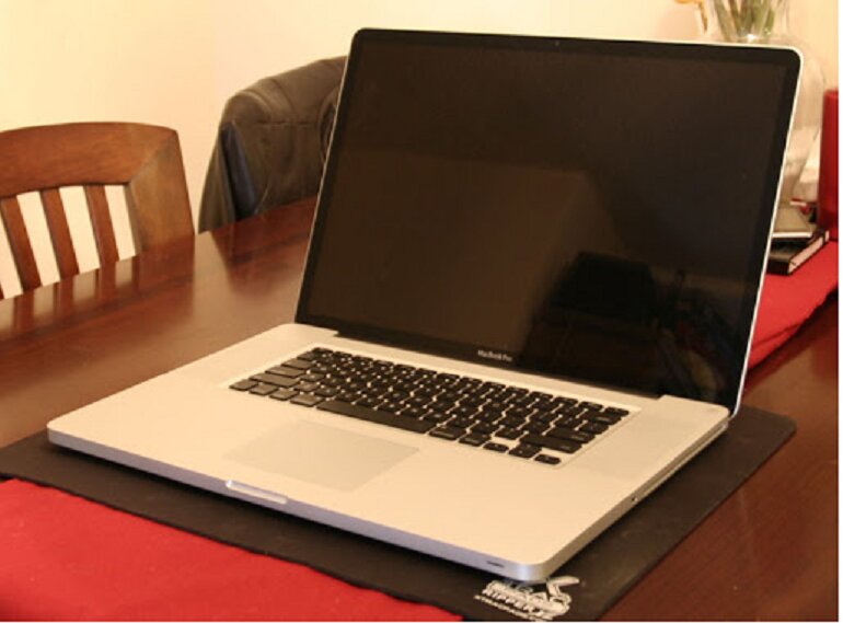 macbook-pro-cu