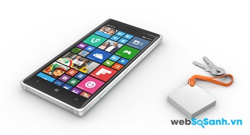 Lumia 830 vuông vắn với khung kim loại
