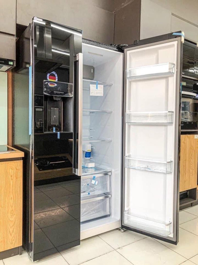 Hạn chế mở cửa tủ lạnh Kaff KF-BCD600 GLASS quá lâu