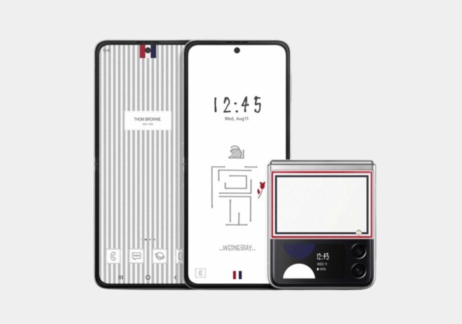 Galaxy Z Fold 3 Thom Browne