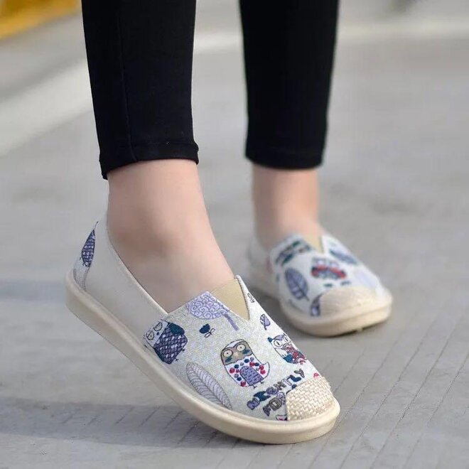 Slip on họa tiết