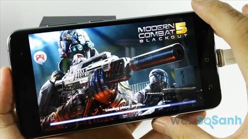 Smartphone Asus Zenfone 3 cung cấp hình ảnh sắc nét cho game thủ