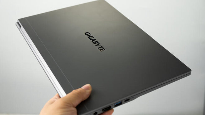 laptop Gigabyte U4