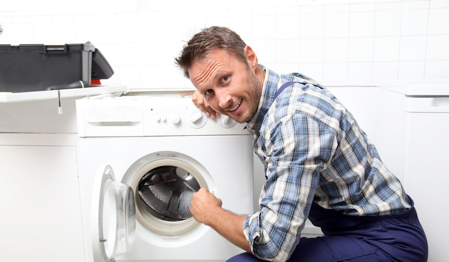 Làm gì khi phát hiện máy giặt electrolux lỗi e10