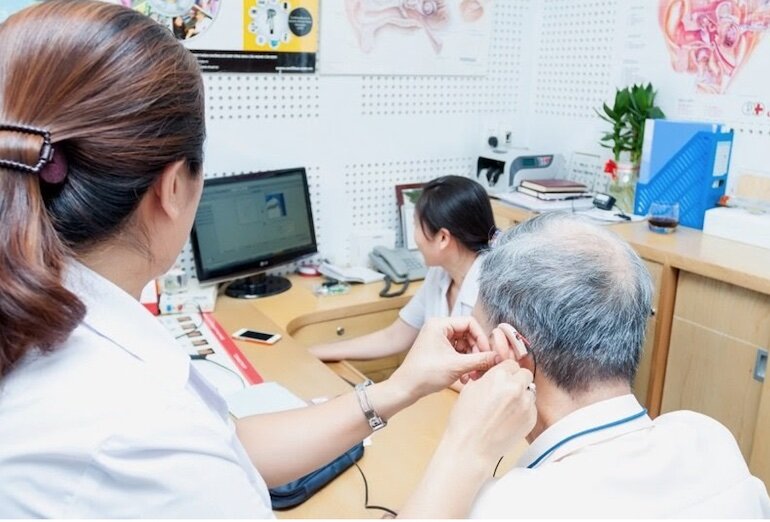 Cần thăm khám cụ thể trước khi mua máy trợ thính