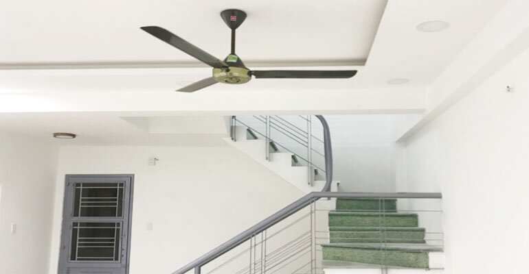 Giá sản phẩm khá phù hợp với đại đa số người tiêu dùng quạt trần KDK N56YG