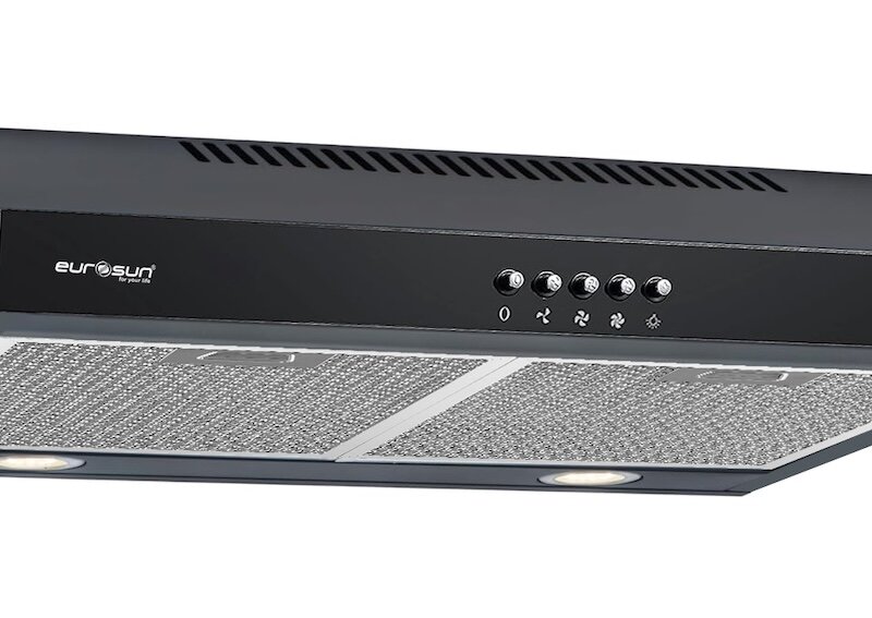 Máy hút mùi Eurosun EH70CF19B làm sạch không khí bếp trong im lặng