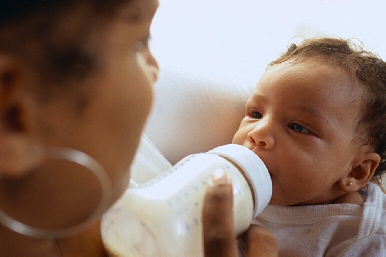 Chất lượng và an toàn là tiêu chí hàng đầu khi các mẹ lựa chọn bình sữa cho con
