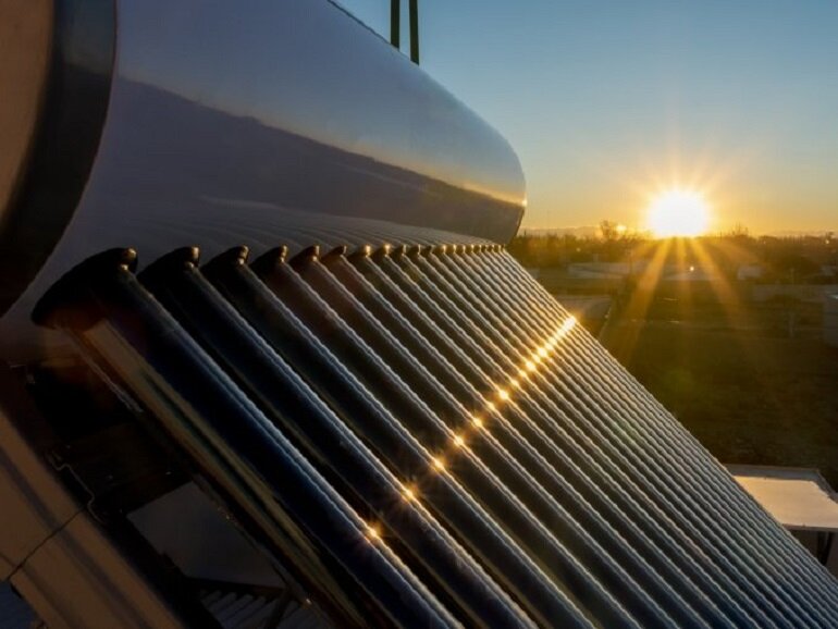 Máy nước nóng năng lượng mặt trời giúp giảm lượng khí thải carbon