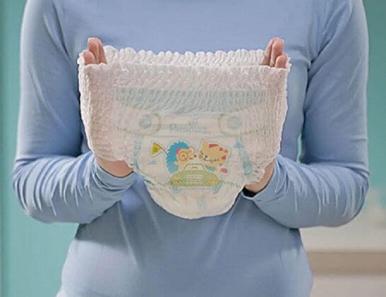 Tã quần Pampers được làm từ các chất liệu sợi bông cao cấp