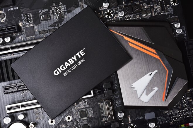 ssd gigabyte ud pro