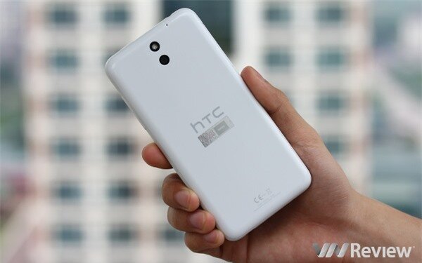 Đánh giá điện thoại HTC Desire 610