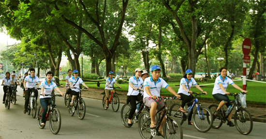 Đạp xe để bảo vệ môi trường