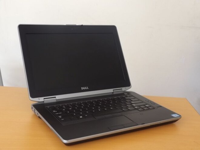 Alt + Caption:  Laptop Dell Latitude giá rẻ 