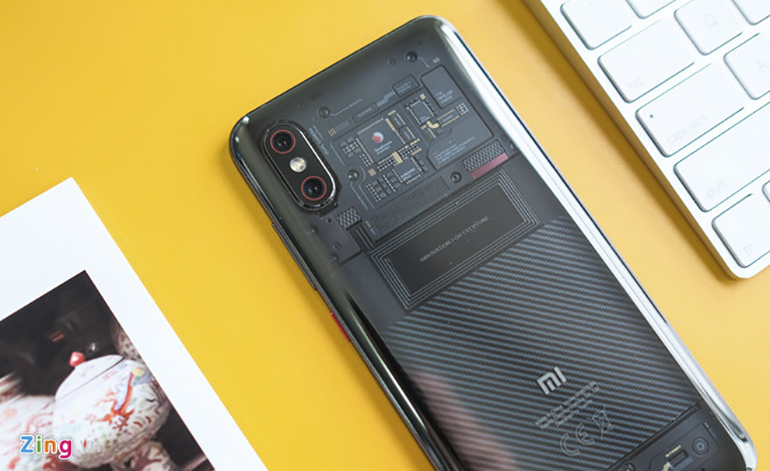 Đánh giá điện thoại Xiaomi Mi 8 Pro