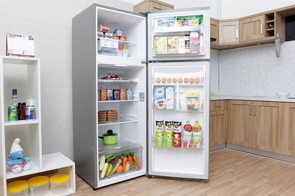 Tủ lạnh LG GR-L333BS có dung tích rất lớn giúp bạn lưu trữ được nhiều thực phẩm hơn